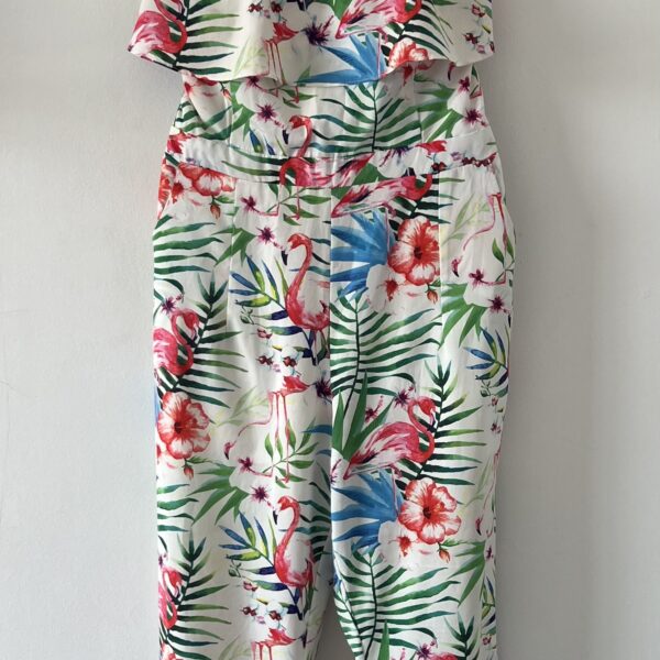 MACACÃO ESTAMPADO FUNDO BRANCO