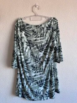 Alternative view of Blusa Estampada com Verde