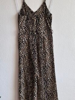 Alternative view of Macacão Animal Print