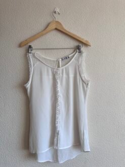 Blusa Casual Chic com Renda Chifon