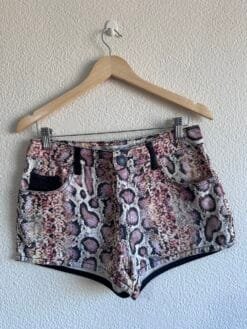 Short Animal Print My Place