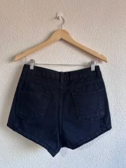 Alternative view of Short Preto Farm