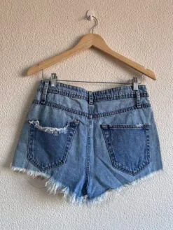 Alternative view of Short Jeans Desfiado Renner