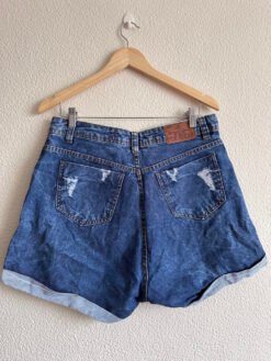 Alternative view of Short Jeans Desfiado Barra Dobrada