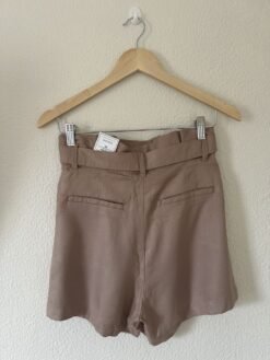 Alternative view of Bermuda Café com Leite Tamanho 38 Nunca Usada Com Etiqueta