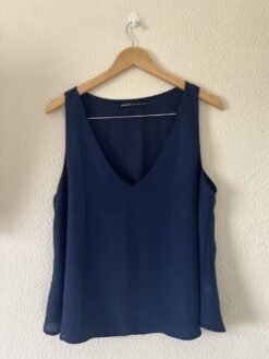 Blusa Azul Marinho em Poliéster Amaro Tamanho 42