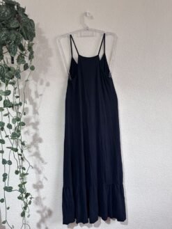 Vestido Midi Pretinho Básico Alças Ajustáveis Tamanho G