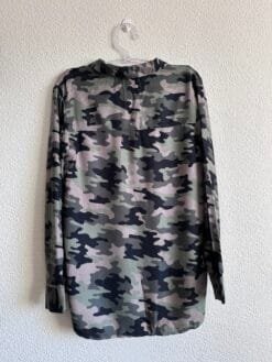 Alternative view of Blusão Camuflado Clockhouse