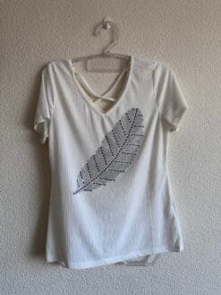 Blusa Offwhite com Brilhos