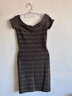 Vestido Tubinho Preto com Dourado