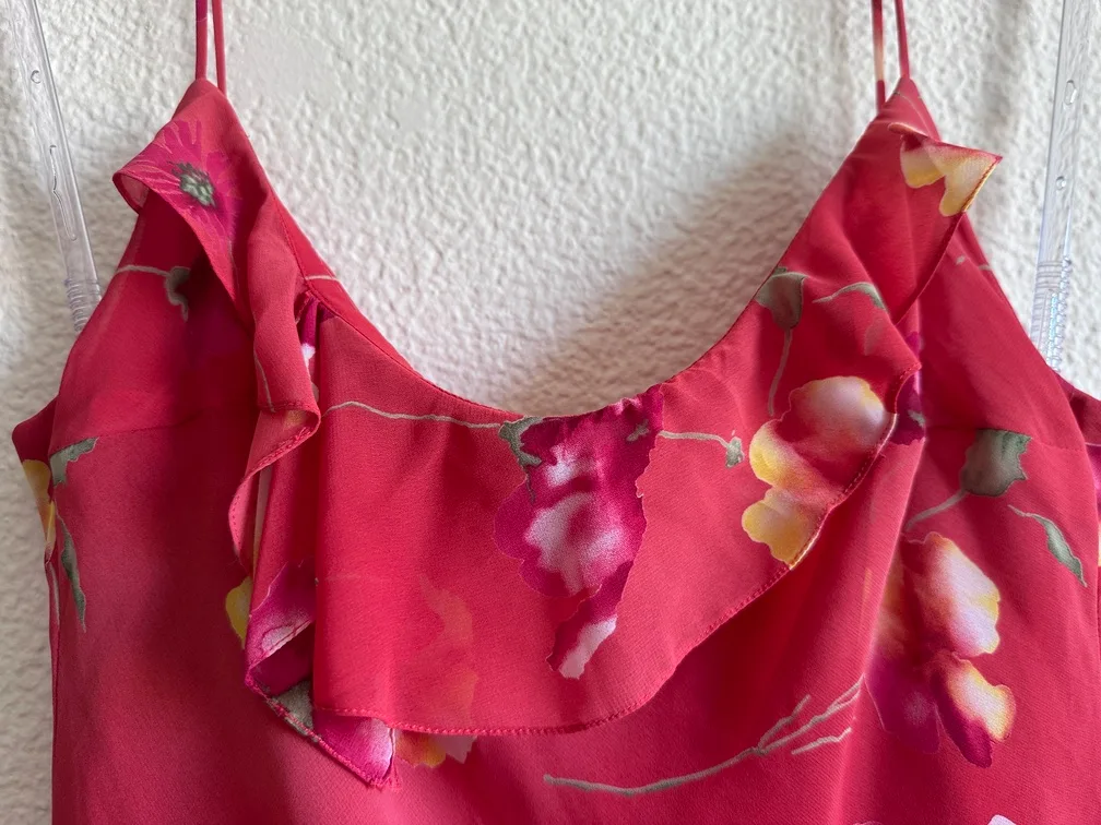 Vestido Floral com Alças Finas - Imagem 4
